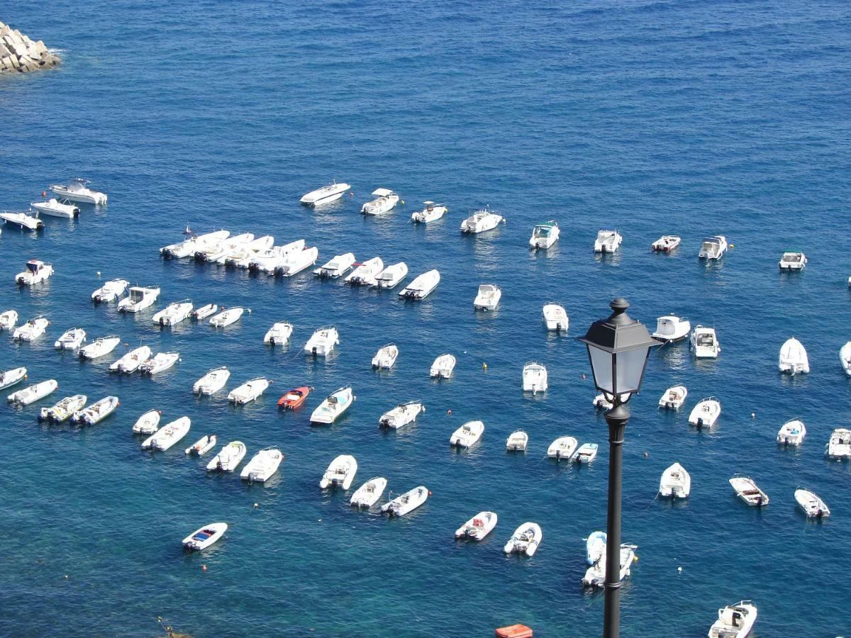 Il Ritratto Casa Vacanza Scilla Exteriér fotografie